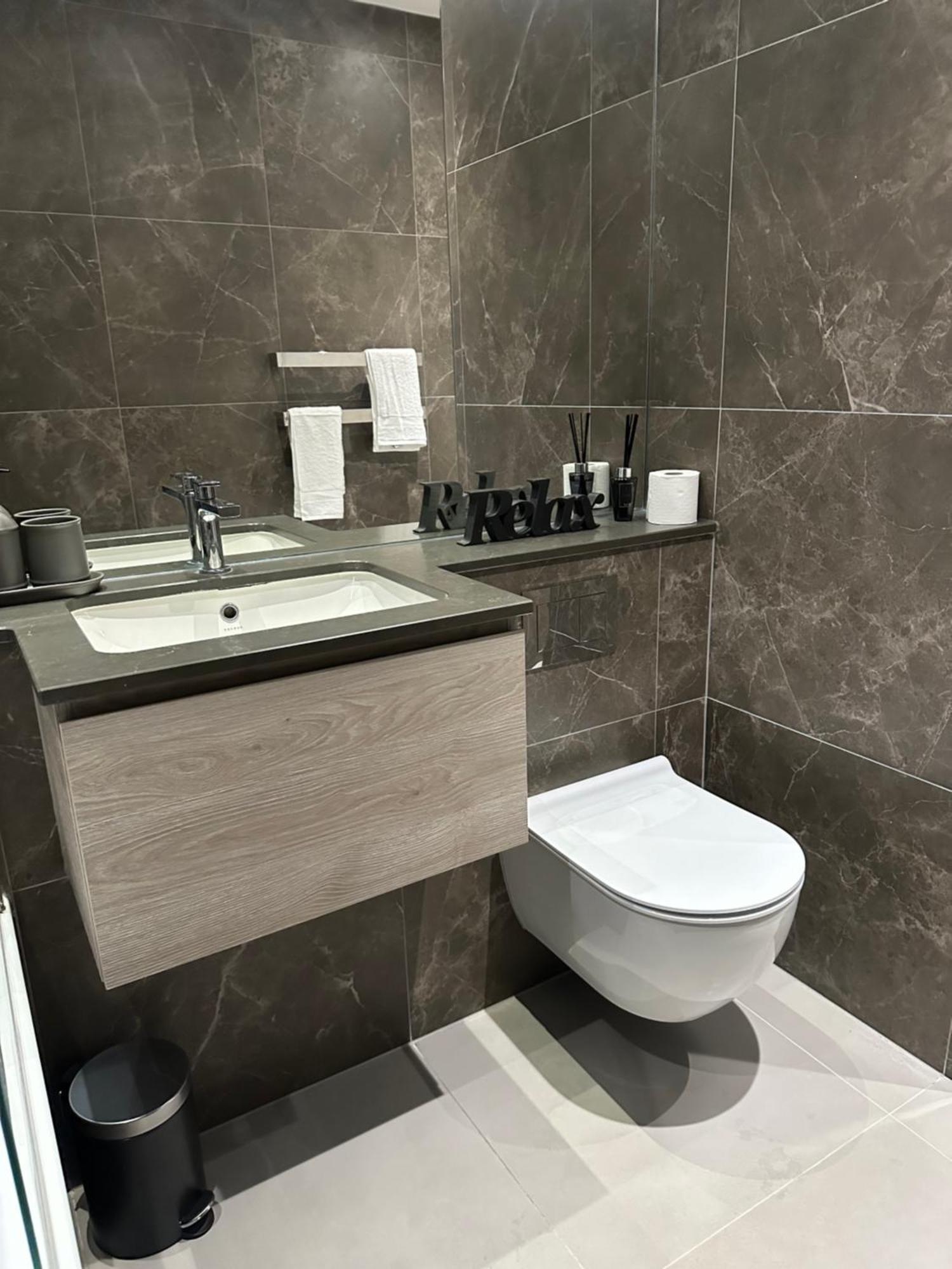 Richardson Deluxe Apartments ลอนดอน ภายนอก รูปภาพ